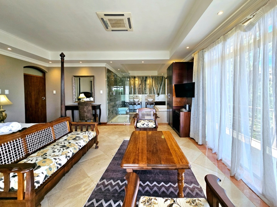 8 Bedroom Property for Sale in Waverley Free State